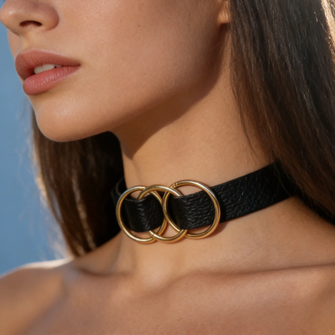 UYEE Schwarze Mehrfarbige Punk-Halskette Sexy PU-Leder Herzschloss-Schlüssel Spike-Choker für Frauen Gothic Cosplay Party Gürtel