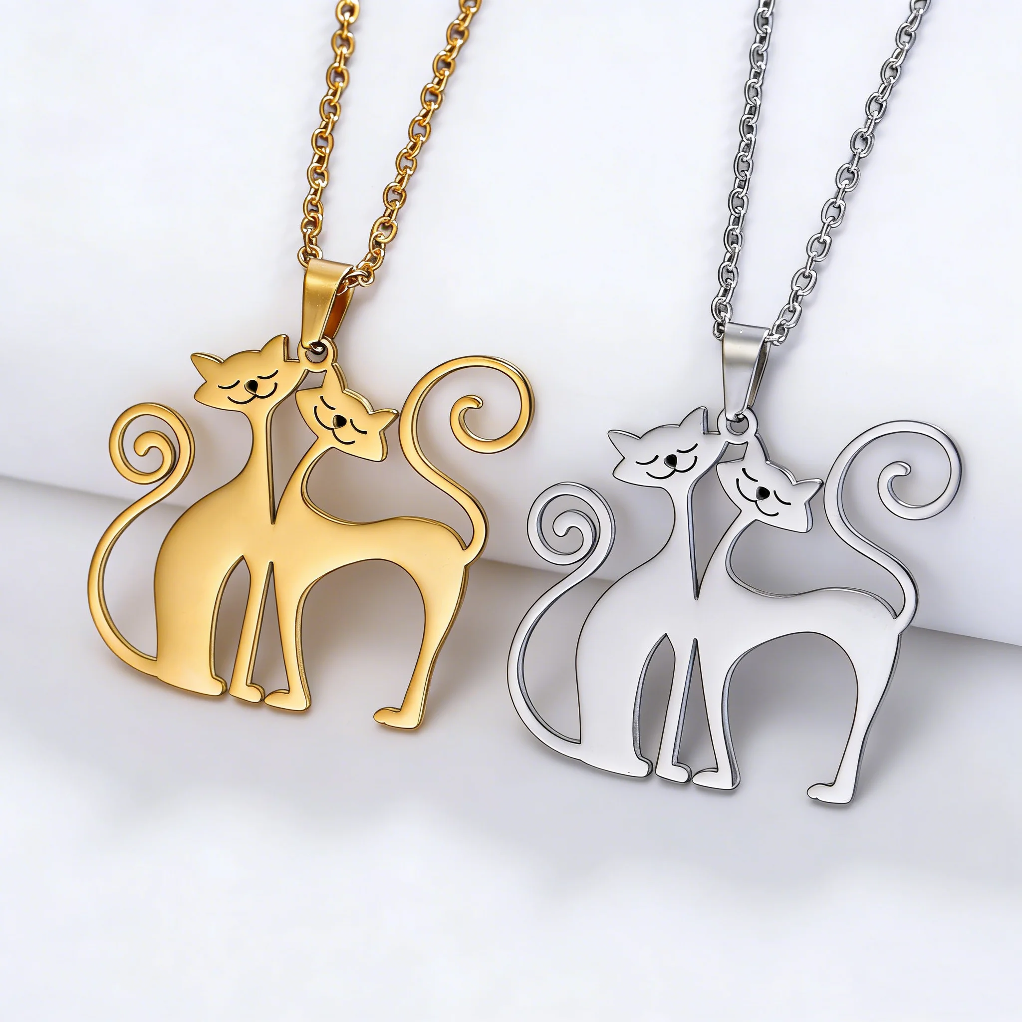 Katzen-Paar-Anhänger-Halskette, minimalistischer Haustierschmuck aus Edelstahl, zierliche Kette, Geschenk für Katzenliebhaber & Paare Image