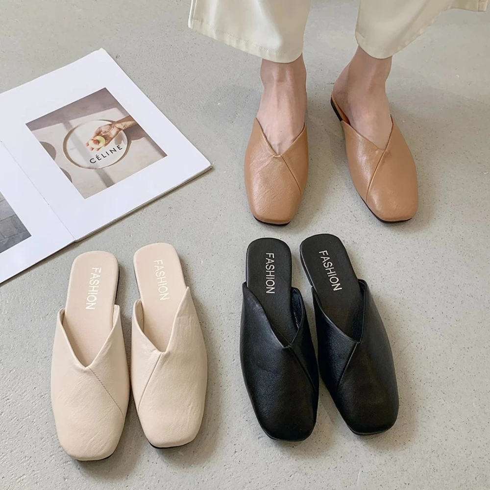Frauen Maultiere Sommer Elegante Quadratische Geschlossene Zehe Flache Hausschuhe Weibliche Casual Leder Elegante Bequeme Rutschen Plus Größe 35-43