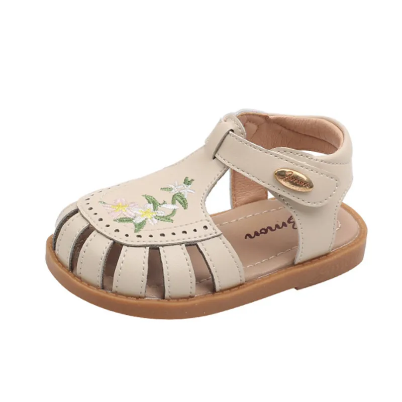 2023 neue Sommer Kinder sandalen für Mädchen Leder ausschnitte Stickerei Kinderschuhe weiche Sohle Mode Kleinkind Kinder sandalen 21-30