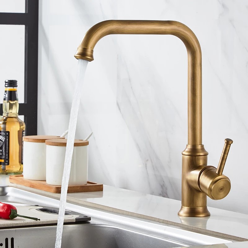Kitchen Faucet - Single Handle One Hole Electroplated Pull-Out / Pull-Down Centerset Retro Vintage Kitchen Taps
