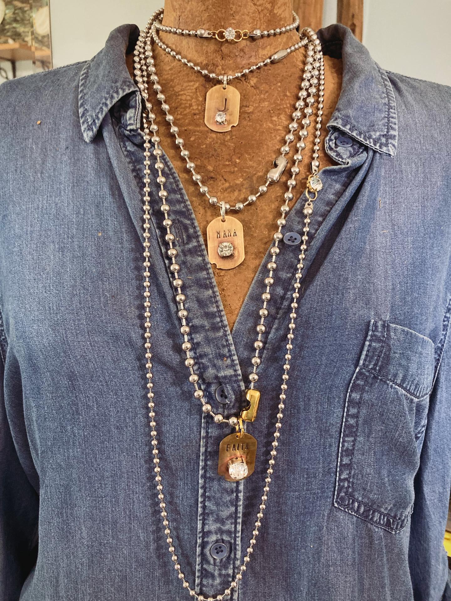 Collana con ciondolo a targhetta per cani, collana con ciondolo a targhetta iniziale, collana con ciondolo a targhetta con nome