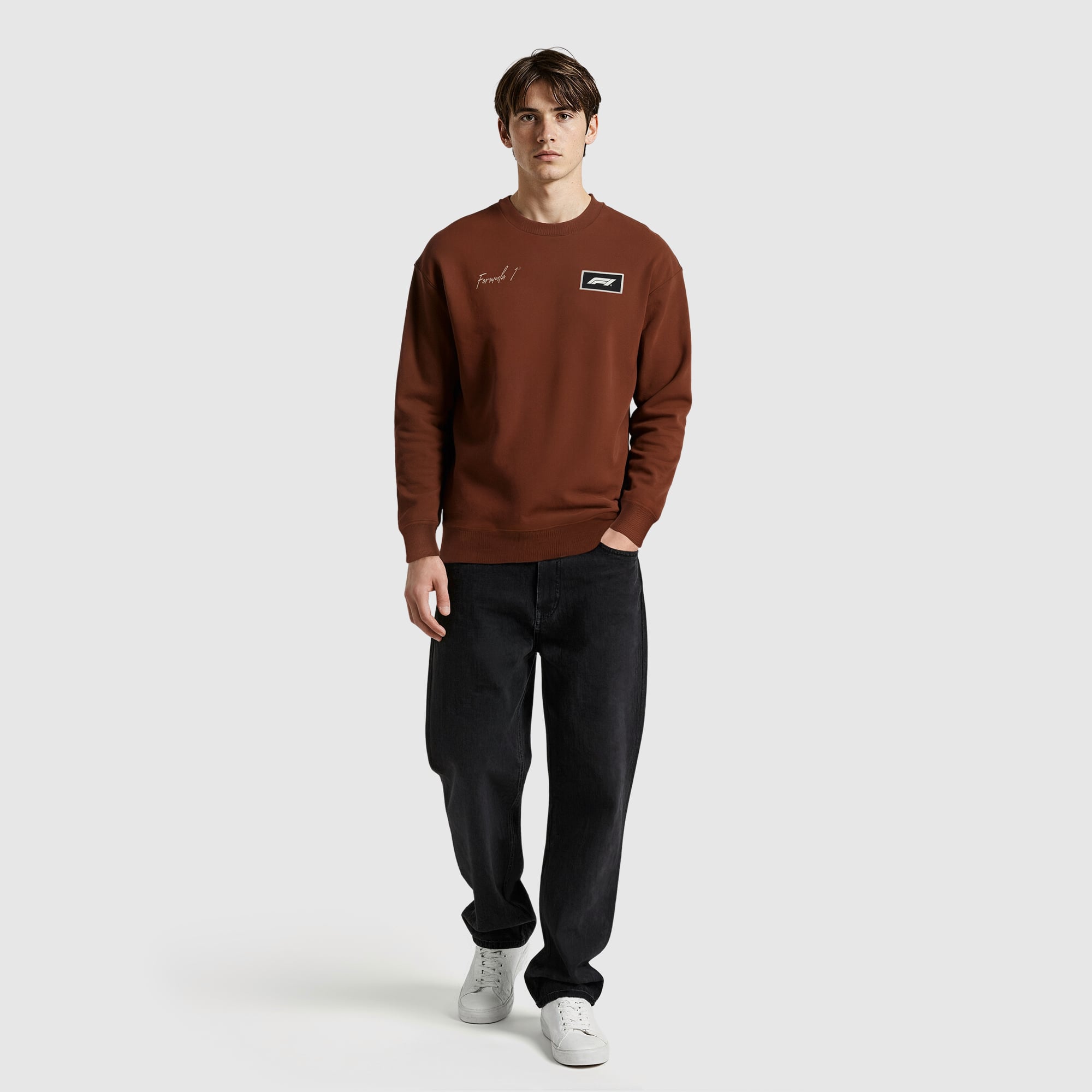 Sweat-shirt ras du cou en polaire ultra-douce Formula 1 Elements - Homme Taille: XS - F1 Store FR