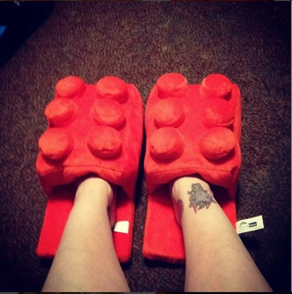 Warme Ziegelstein-Hausschuhe für Damen, Winter-Plüsch-Baumwoll-Innenschuhe, Lustige Flauschige Bodenschuhe für Zuhause, Flache Thermische Kreative Herren- und Damenschuhe