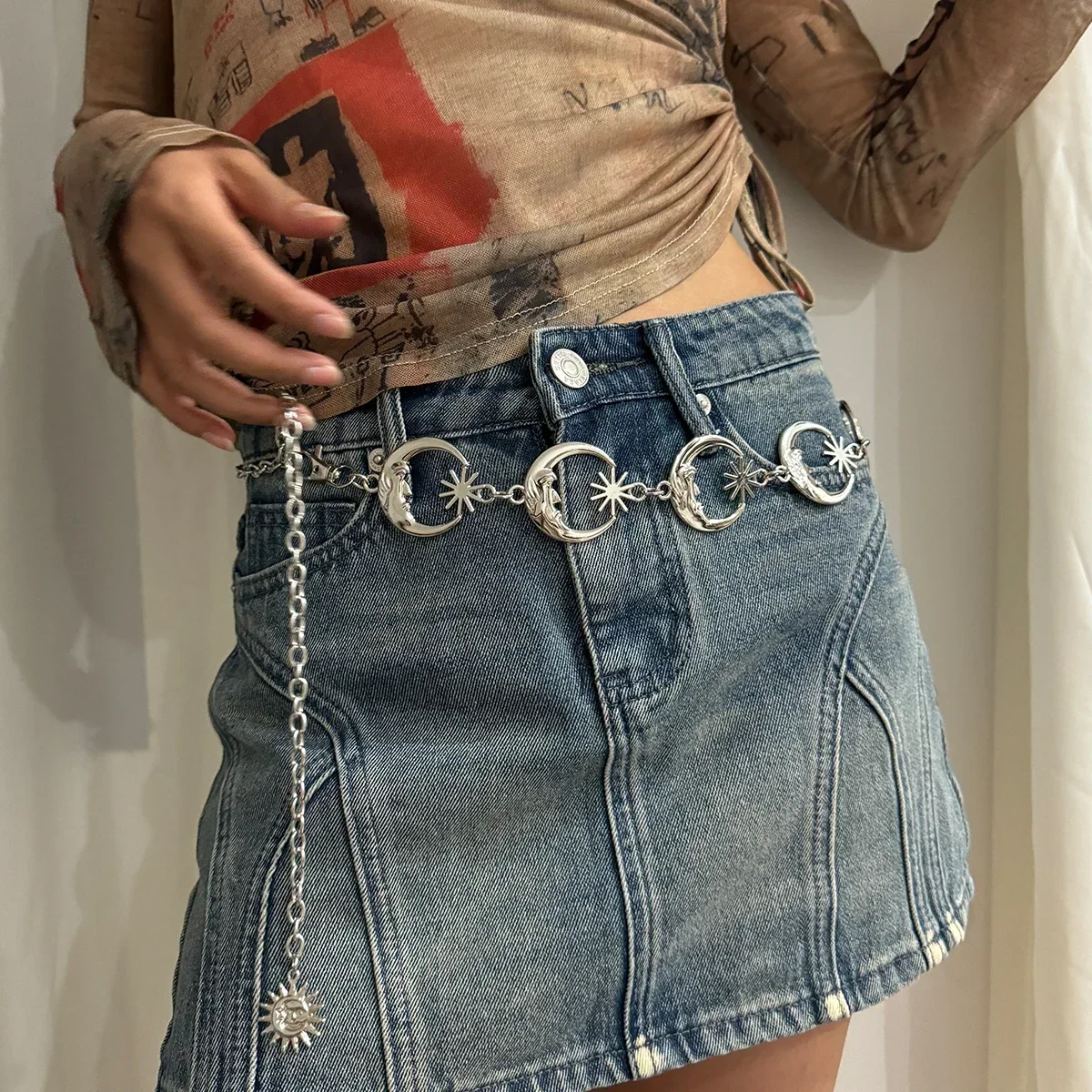 2025 neue Punk Hip Hop Stil Alle-spiel Taille kette sonne Vintage Metall frauen Gürtel Für Kleid Mond hohe Taille Kette Gürtel für Frauen Image