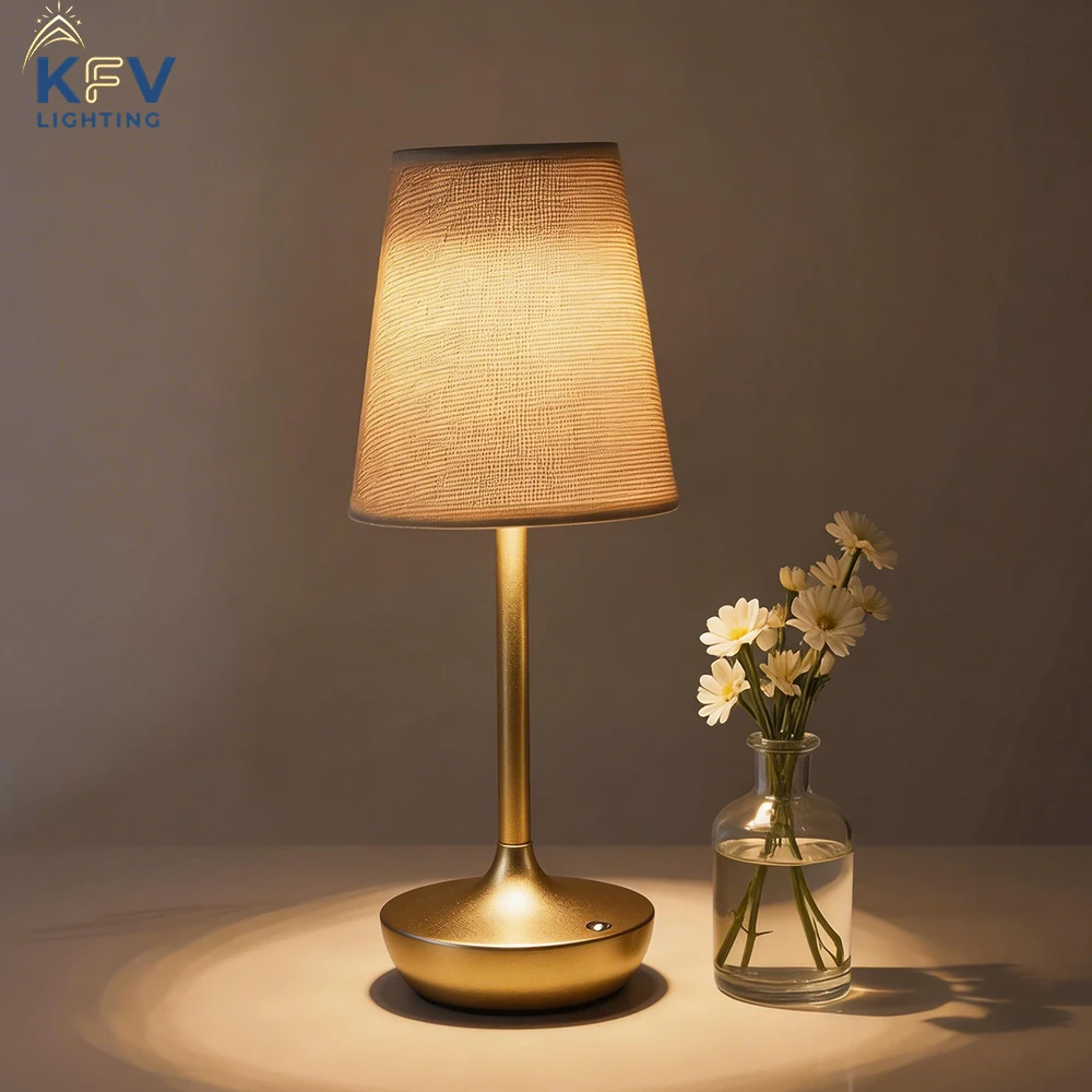 Lampes de table LED KVF, décoration classique, lampe de bureau à intensité variable, rechargeable par USB, abat-jour en tissu, lampe de table pour chambre à coucher lampe de chevet rechargeable lampe