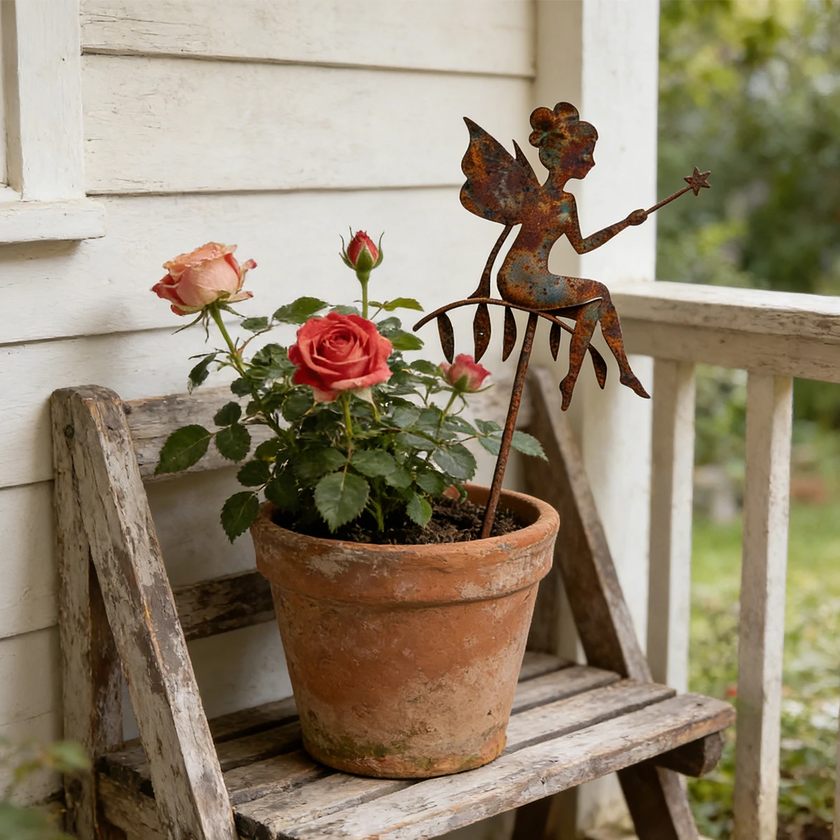 1 piquet décoratif de jardin en fer forgé, piquet de jardin en métal, art décoratif extérieur/intérieur, sculpture de jardin, décoration de pot de fleurs, adapté pour la fête des mères, Pâques, la