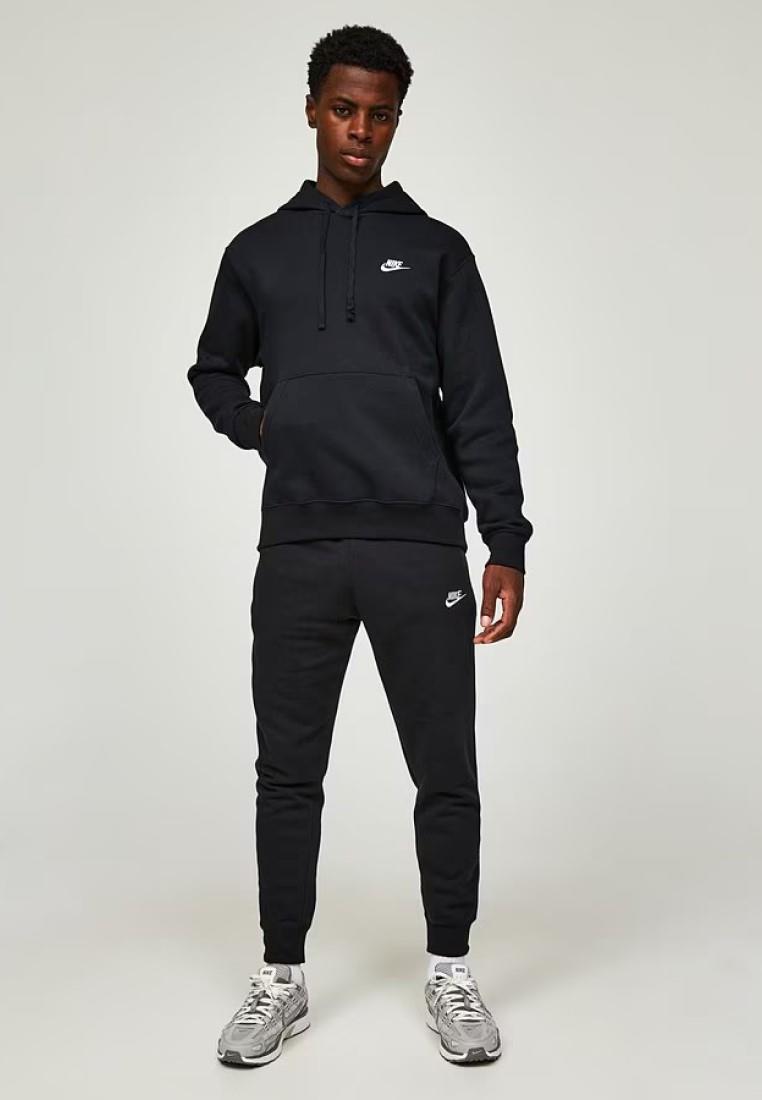 Nike Herren Sportswear Club Fleece-Trainingsanzug in Schwarz