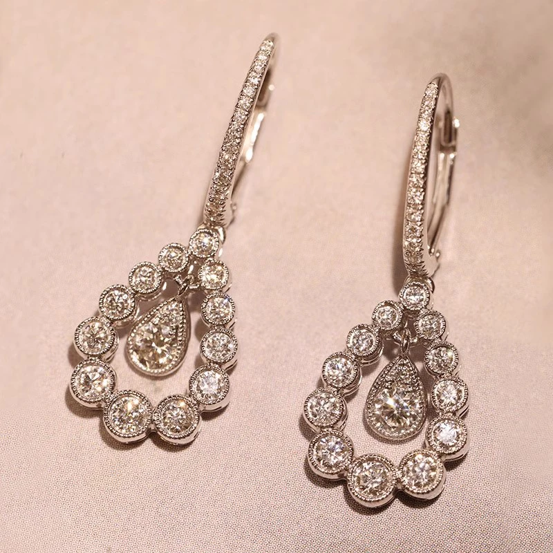 Huitan Sanfte Tropfenohrringe für Damen, doppeltes Birnen-Design, eingelegte, glänzende CZ-Modeaccessoires für Hochzeit, Party, schicker Schmuck Image