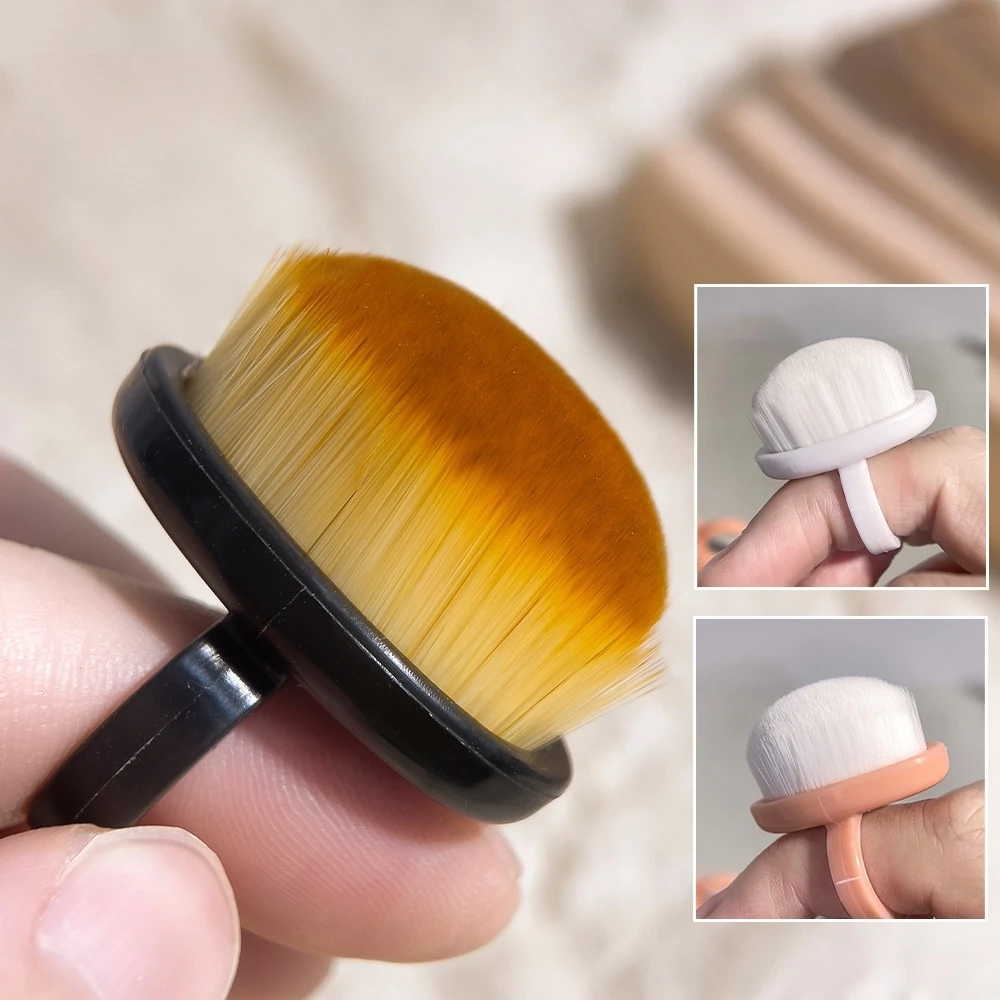Nail Dust Brush Finger Ring Soft Bristle Brush for Cleaning Fingernails Nail Brushes Prep Manicure Tools Blush brush Image