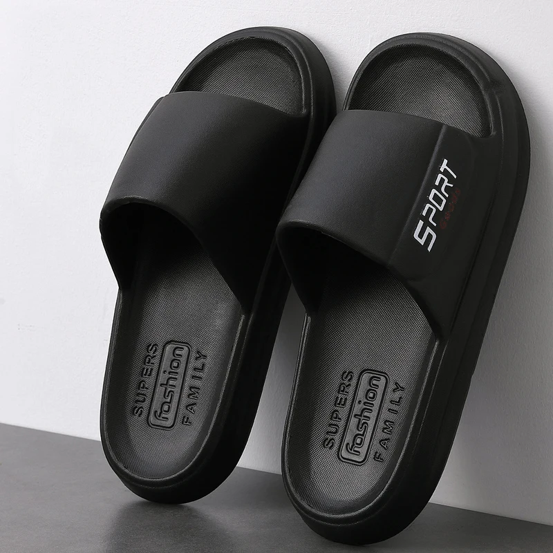 Große Größe Sommer Hausschuhe Männer Frauen EVA Weichen Boden Indoor Hause Rutschen Sandalen Licht Strand Schuhe Männliche Hausschuhe Flip-Flops