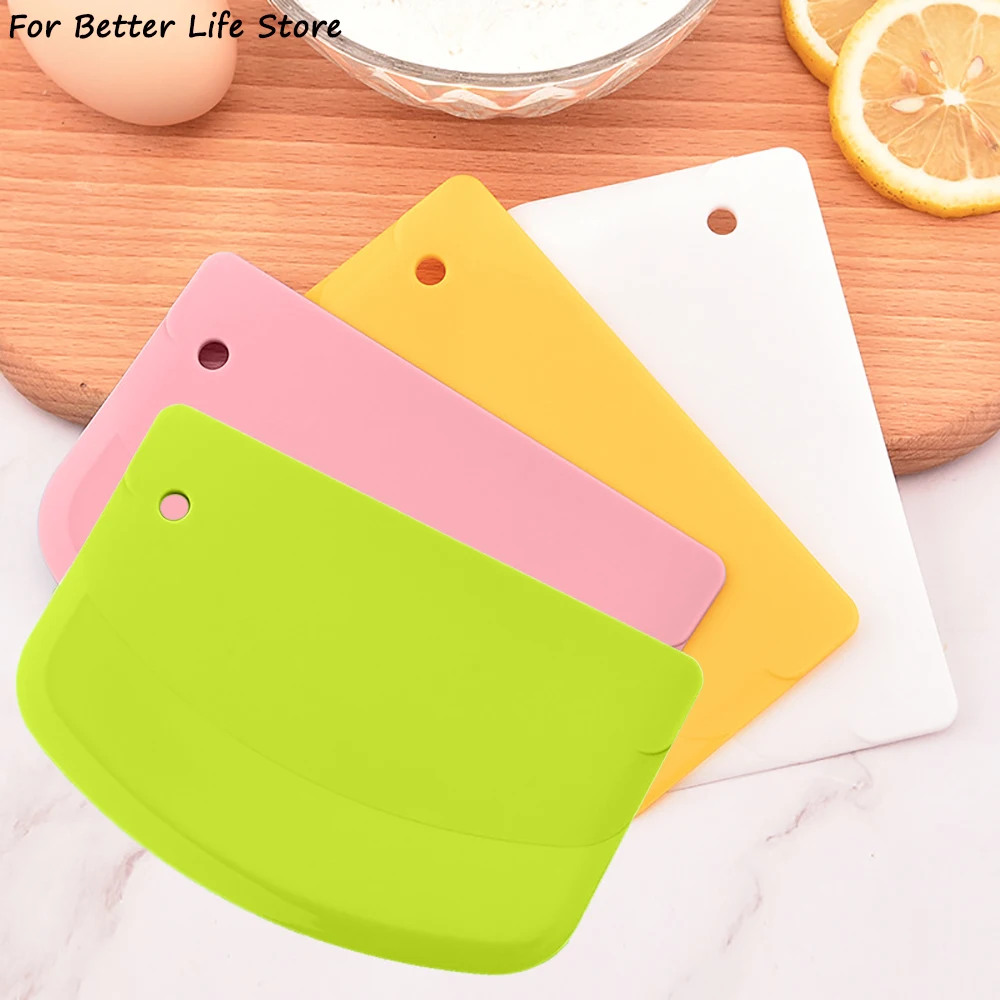 1 Stück 20G 4 Farben Kunststoff Kuchen Creme Spatel Teig Messer Cutter Butter Teig Schaber Dekorieren Plain Glatte Kante backen Werkzeuge Image