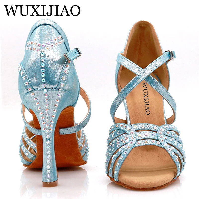 WUXIJIAO frauen Party Satin Tanz Schuhe Helle strass Weichen Boden Latin Dance Schuhe Rot/Blau Salsa Tanz Schuhe ferse 9cm