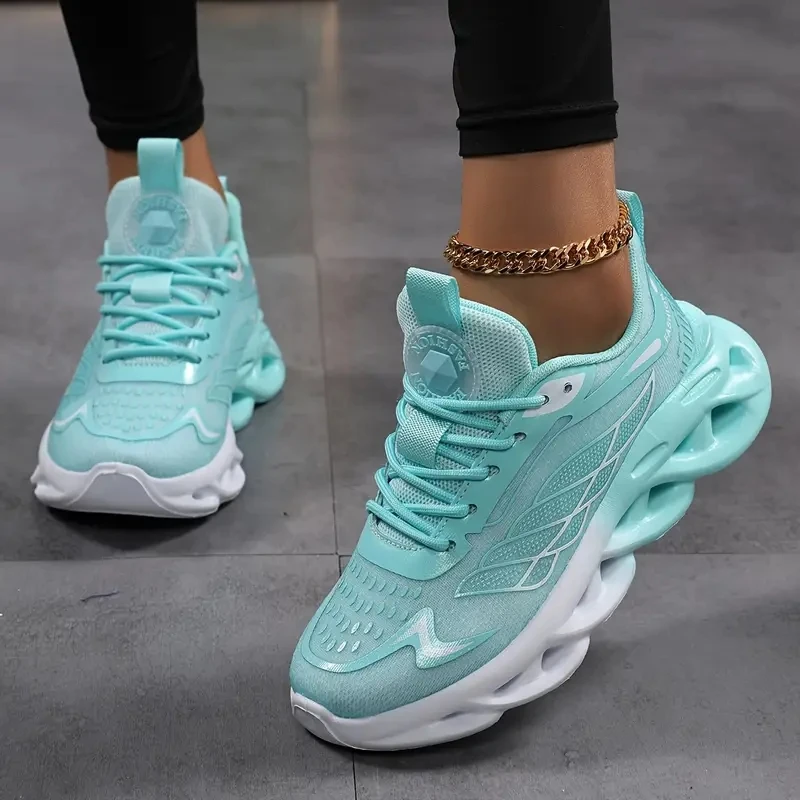 ELUVA Unisex-Laufschuhe für Damen und Herren, leichtes Mesh, atmungsaktiv, bequem, flach, weich, Tennisschuh, rutschfeste Schnür-Turnschuhe für Herren Image