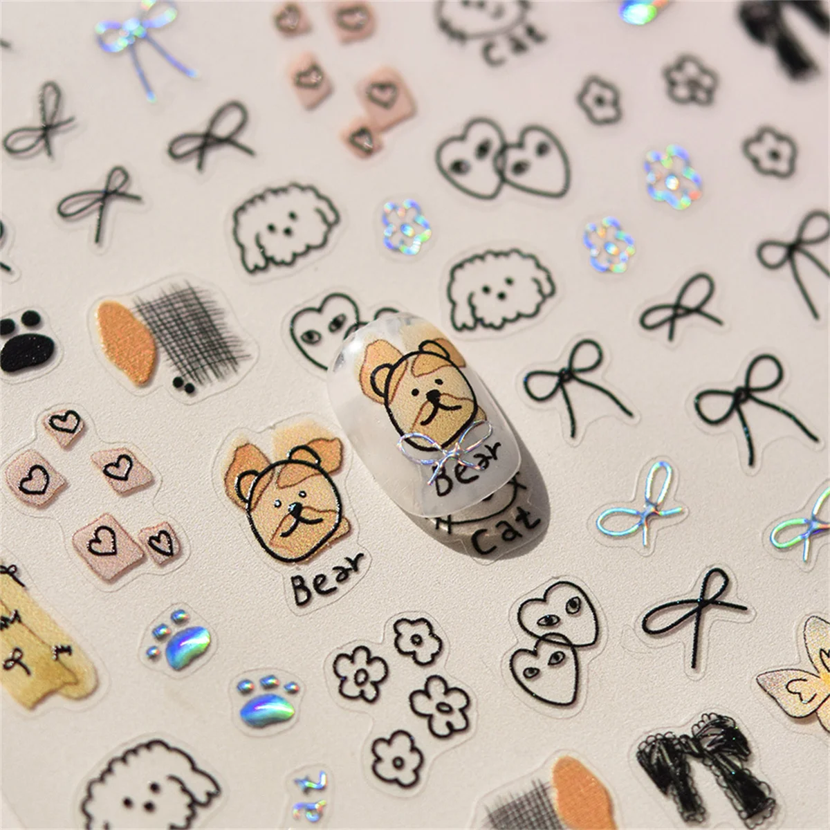 1 stücke Nette Skizzieren Graffiti Tier Katze Hund Kaninchen Bär Laser Nail art Aufkleber Designs Selbstklebende Dekoration Aufkleber Zubehör Image