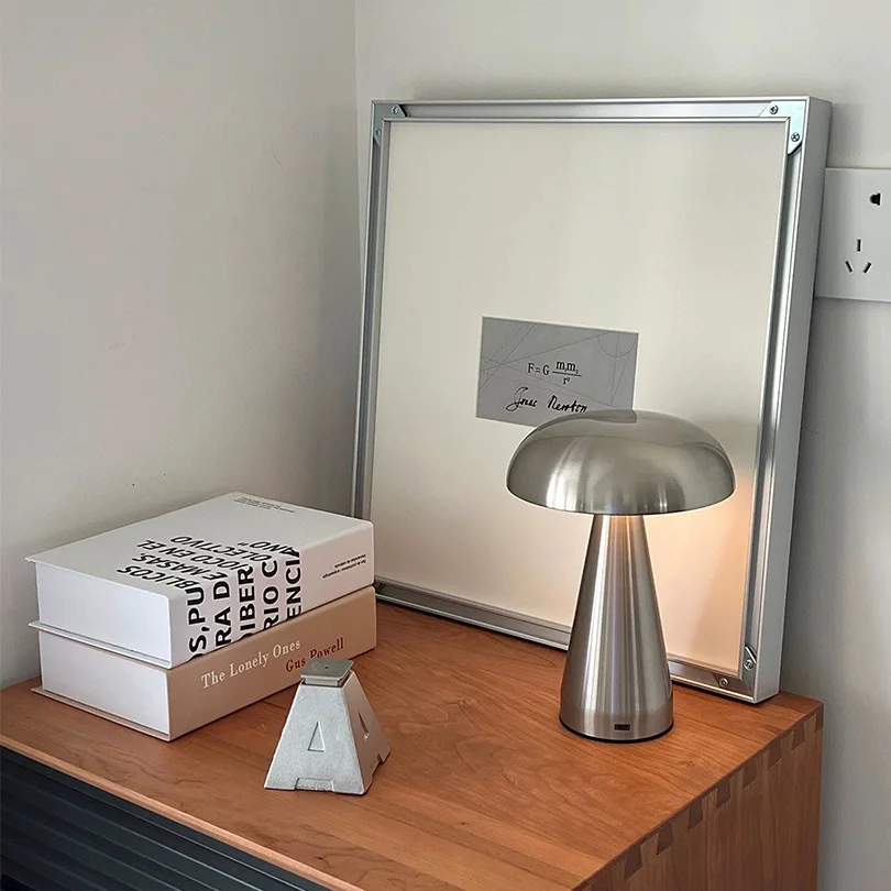 LED Tisch Lampe Retro Pilz Touch Sensor Nachttisch Lampe Wiederaufladbare Lesen Lichter Für Schlafzimmer Restaurant Bar Decor Beleuchtung