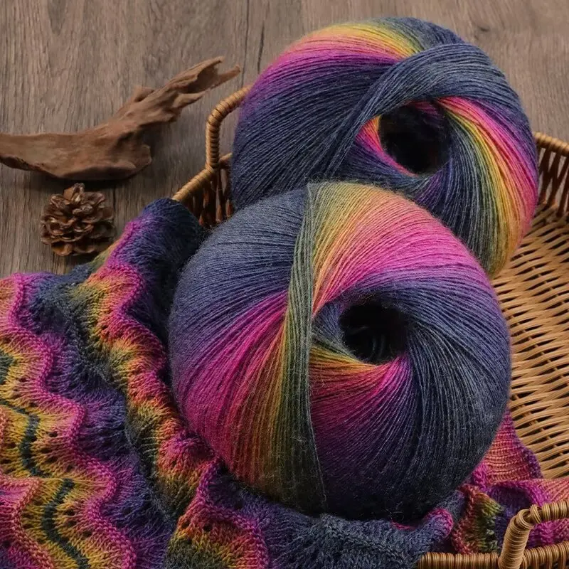 400 g mehrfarbiger, regenbogenfarbener, langfärbter Stränge aus reiner Wolle, 2 große Stränge, Häkelgarn zum handgefertigten Stricken, eleganter Damenschal, bunter modischer Pullover, Blume, Hutgarn, Stränge, 2 Stränge/Packung