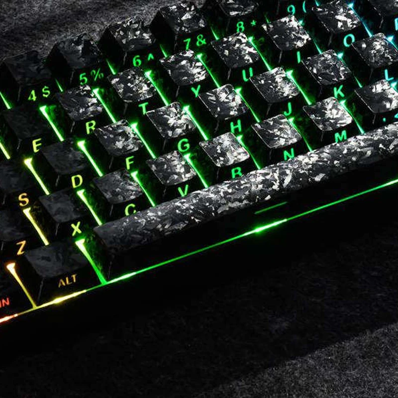 Geschmiedete Carbon-Matte-Doppel-Spritzguss-PBT-Tastenkappen im Cherry-Profil mit seitlichem Aufdruck und RGB-Hintergrundbeleuchtung für mechanische Tastaturen mit MX-Schaltern Image
