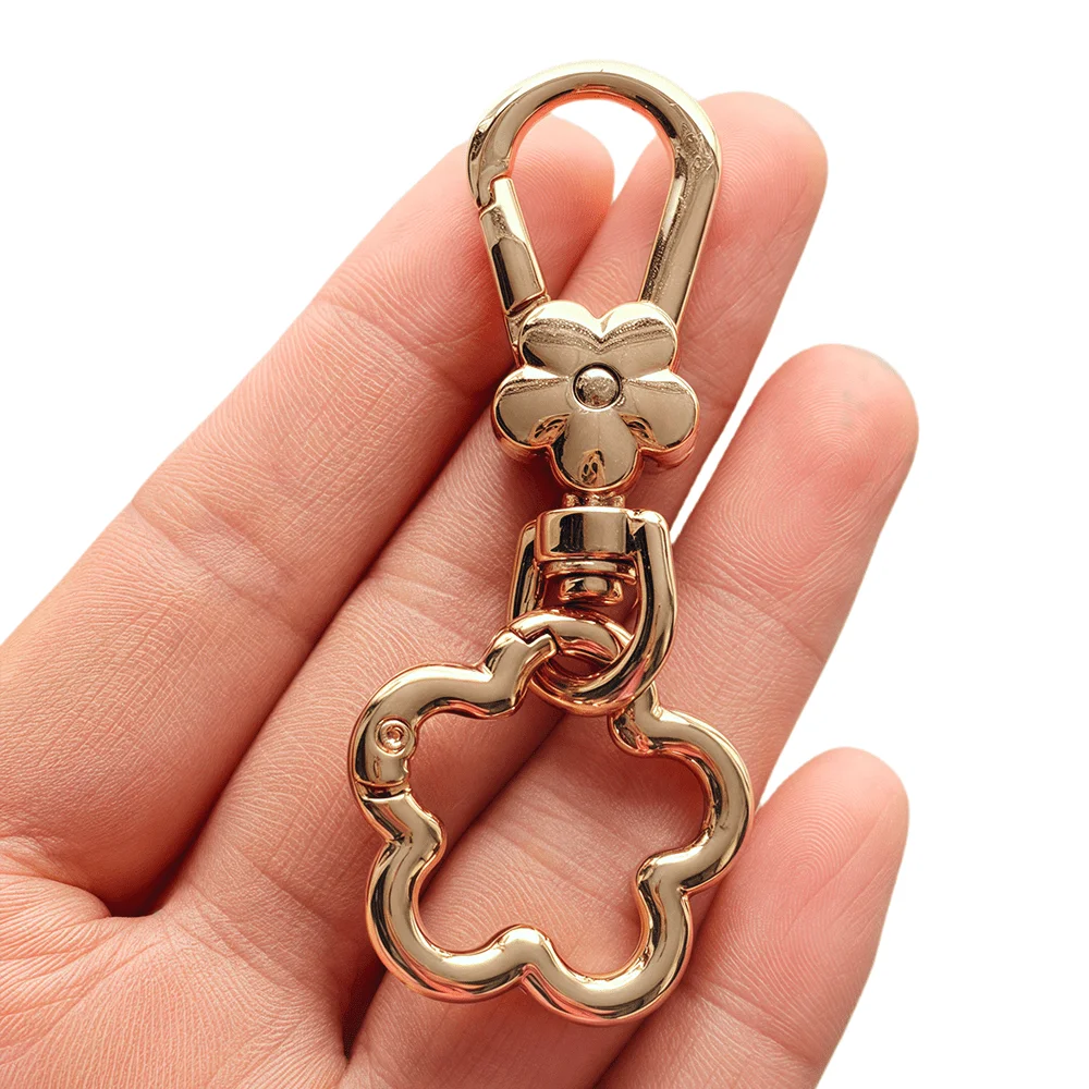2 Stück Blumen-Schlüsselanhänger, niedliche Schlüsselanhänger, Geldbörsen-Taschen-Charm, Schlüsselanhänger-Zubehör für Damen, Geldbörsen-Taschen-Zubehör Image