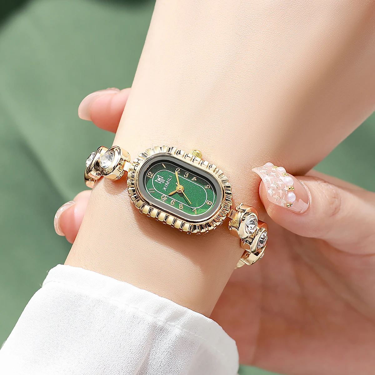 Elegante ovale Strass-Uhr für Damen | Goldfarbene Kette | Grünes/Rotes/Schwarzes/Weißes/Gelbes Zifferblatt | Luxus-Armbanduhr
