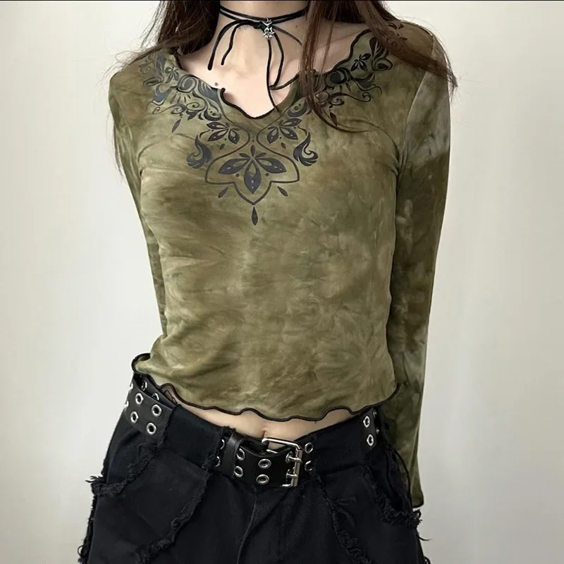 2025 neue Dark Vintage Tie Dye Print V-ausschnitt Crop Tops Y2K Retro Flare Hülse T-shirts Herbst Gothic Pullover Tees Frauen Techwear