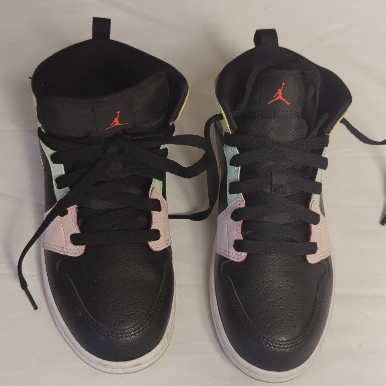 Nike Shoes | Kids Nike Air Jordan Sneakers, Kids Nike Jordan Hi-Tops | Color: Black/Red | Size: 2.5bb
