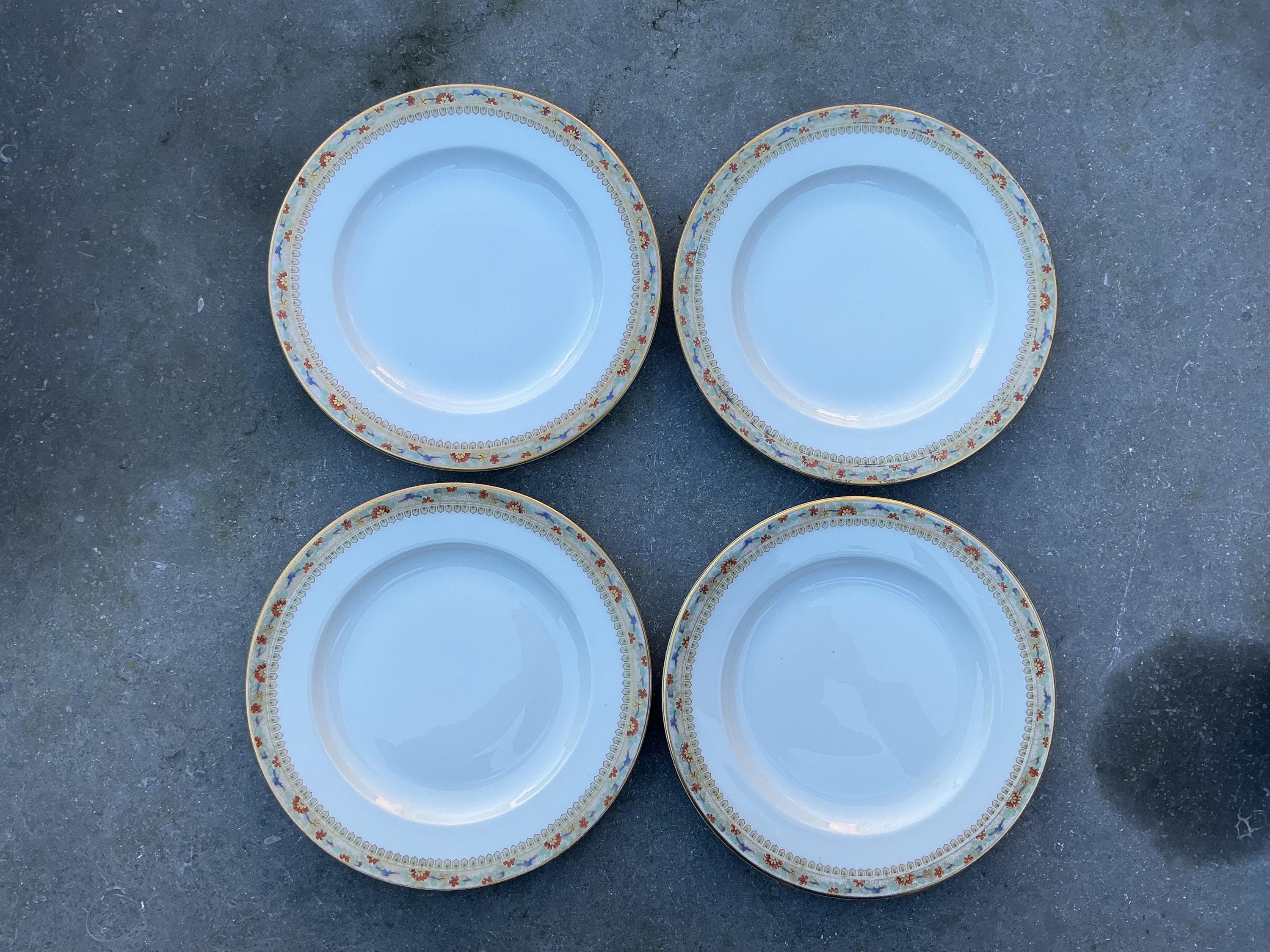 Limoges Theodore Haviland, per l'Hotel de Paris di Monte Carlo, set di 4 piatti da colazione.