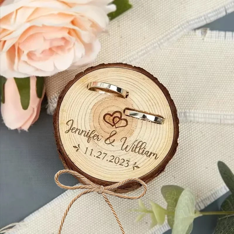 Ringbox aus Holz mit doppeltem Schlitz für Hochzeitszeremonie, Verlobung, Jahrestag, Geschenk, gravierter Ringträger, Halterbox, kostenlos personalisierbar Image