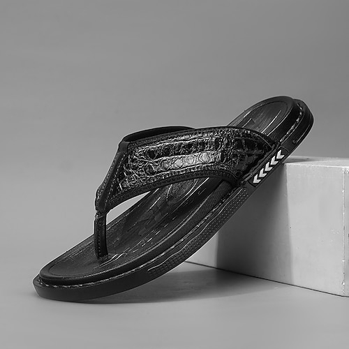 Braune Zehenstegsandalen für Herren – lässige Sommer-Flip-Flops, leicht und bequem, ideal für Strand, Urlaub, Resort, Freizeit und Entspannung bei warmem Wetter. Image