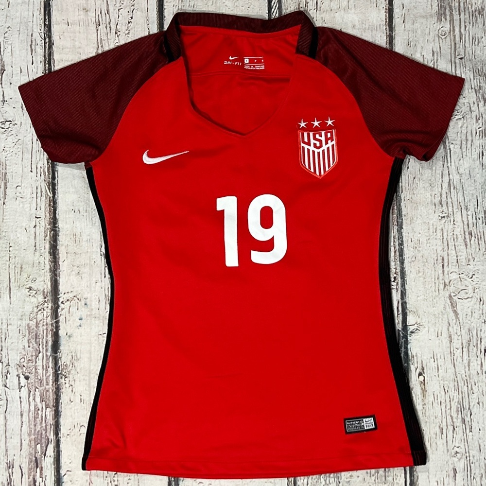 Nike Tops | Usa Soccer 2017 Crystal Dunn Nike Red Fifa Soccer Women's Futbol Jersey | Color: Red | Size: S