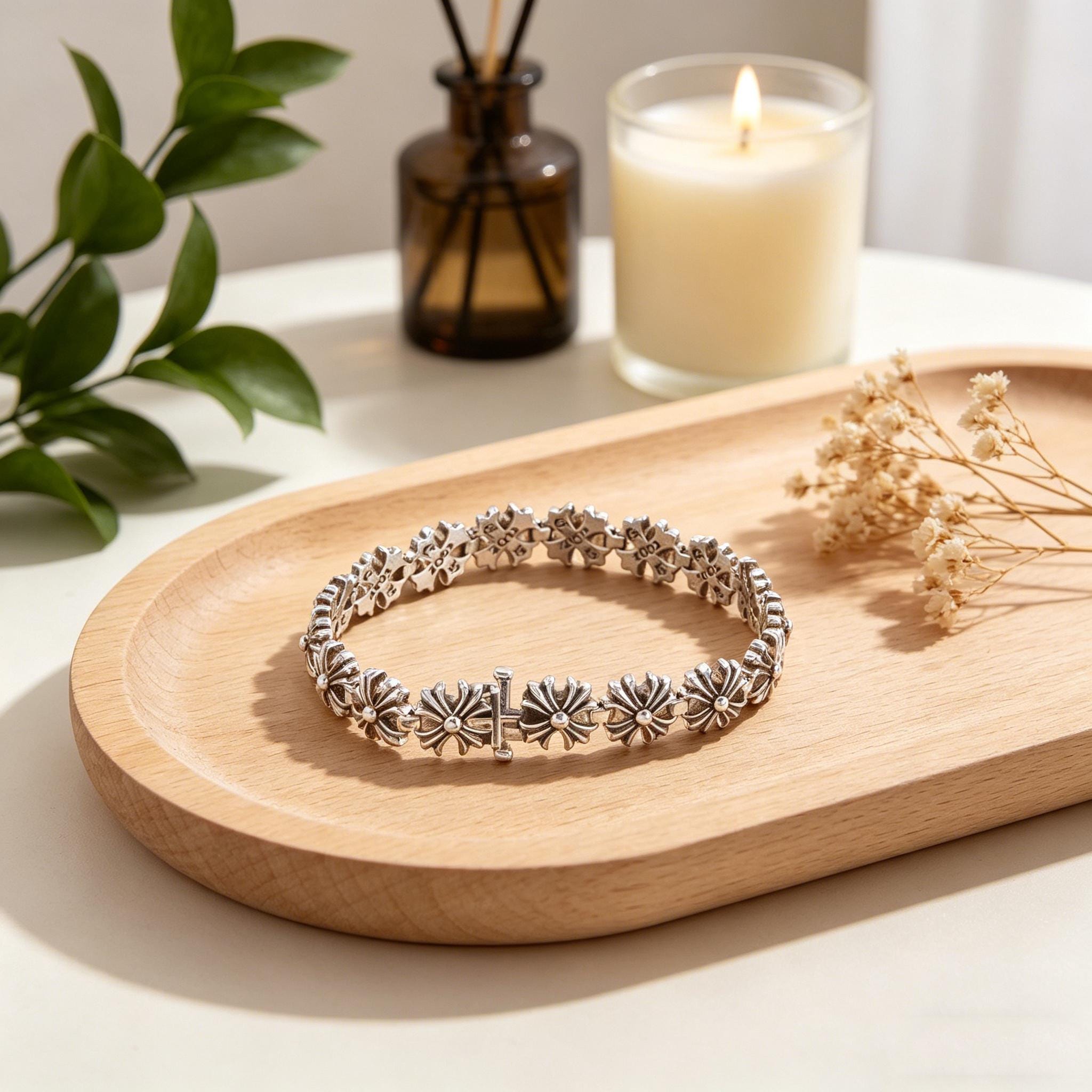Bracciale CH Vintage Silver Floral Cross Chain, bracciale a catena esagerata in stile hip hop rock gotico, gioielli in stile minimalista ossidati neri