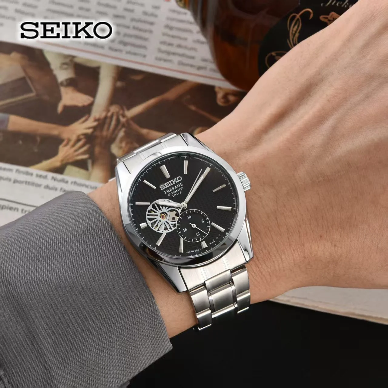 Seiko mechanische Uhr, modische, ausgehöhlte, schlichte Paaruhr, Edelstahlarmband, Boutique-Uhr Image