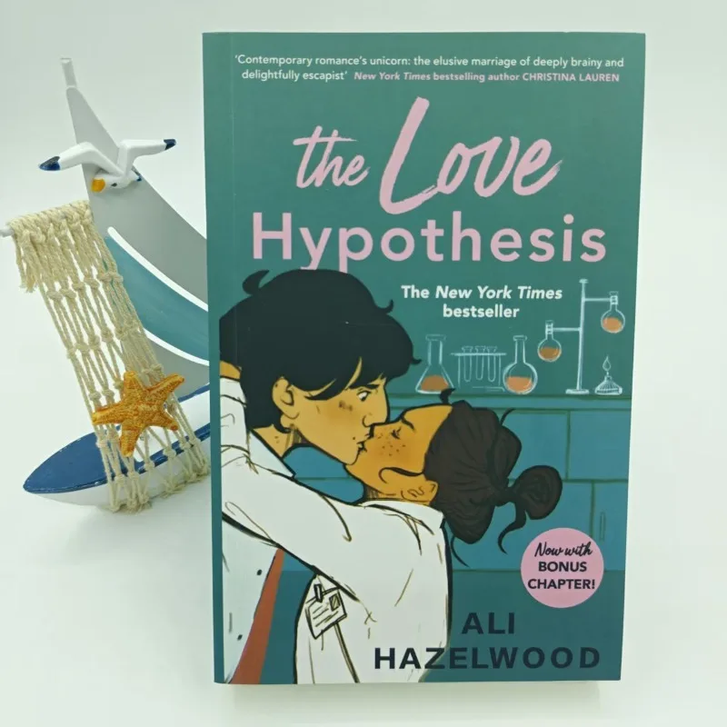 Die Liebeshypothese von Ali Hazelwood Academic Romance Comedy Fake Dating Trope STEM Love Story Feel-Good Novel Image