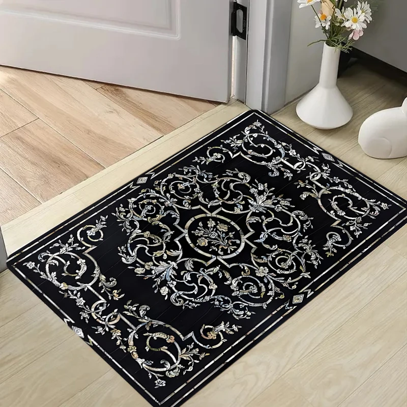 Schwarz-goldene Fußmatte mit Blumenmuster, rutschfester Eingangsteppich, Vintage-Barock-Bodenmatte für den Hauseingang, für den Innen- und Außenbereich, leicht zu reinigen Image