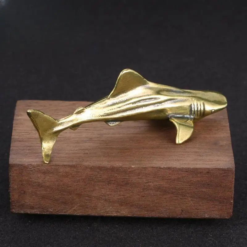 Metall-Messing-Haifisch-Figuren, Vintage Meerestier-Statue, Kleine Tischdekoration, Büro-Ornamente, Handwerkskunst, Accessoires, Kindergeschenke Image