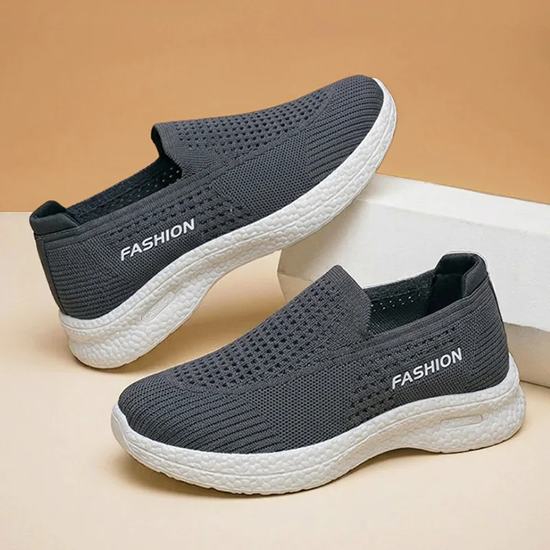 Lässige, atmungsaktive Mesh-Flats für Damen, Übergröße 44, zum Hineinschlüpfen, rutschfeste Sportschuhe für Damen, bequeme, leichte Plateau-Sneaker Image