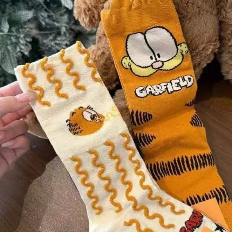 4 Paar Herbst-Winter-Persönlichkeits-Nischen-süße Mid-Tube-Socken für Mädchen, kreatives und lustiges Design, Cartoon-Tier-Mid-Tube-Socken Image