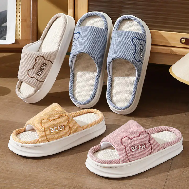 Plattform-Damen-Hausschuhe, flache Schuhe für den Innenbereich, Frühling und Sommer, luxuriöse Designer-Schuhe für Mädchen, lässige Hausschuhe mit weicher Sohle, Cartoon-Hausschuhe, elegant