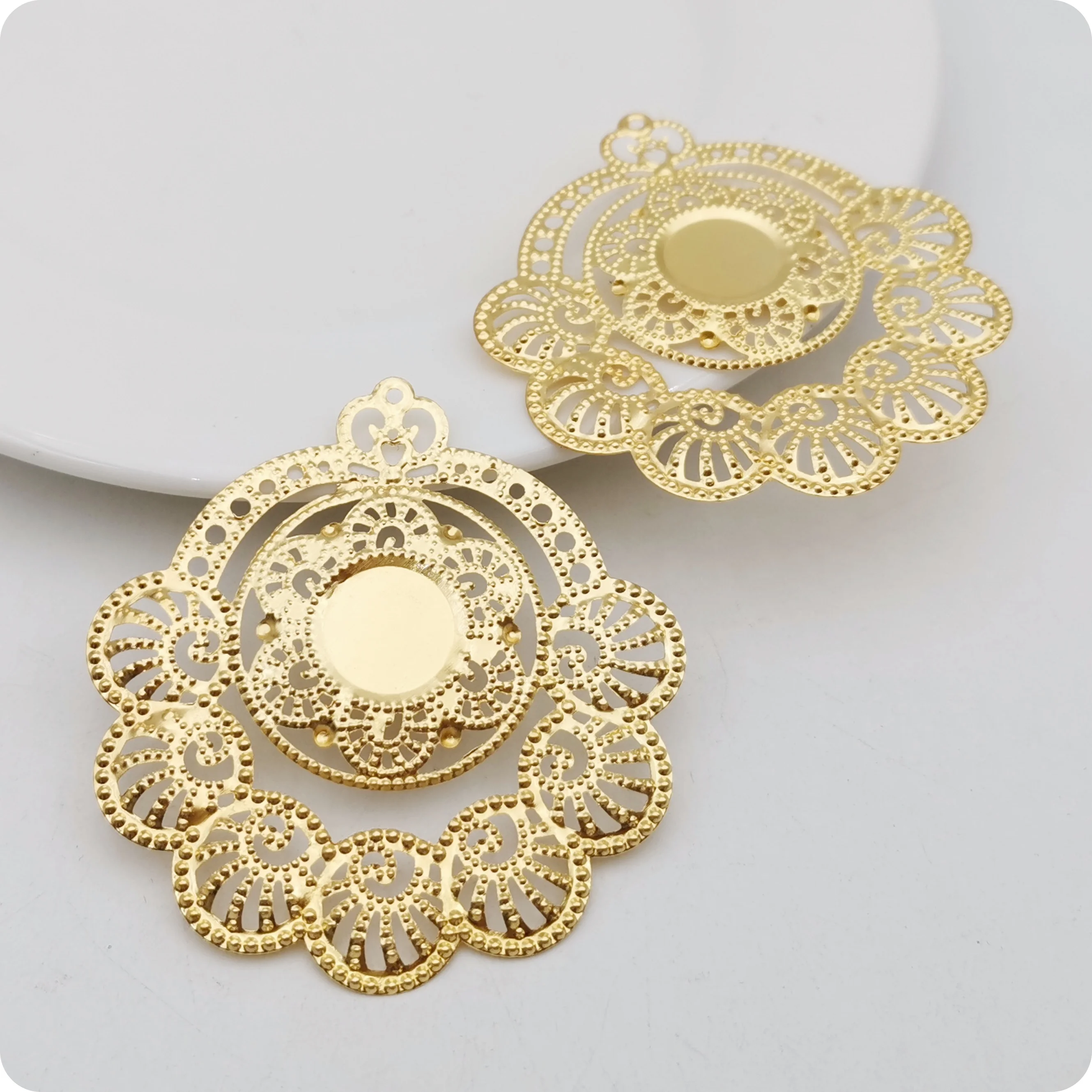 10/50 Stück 56x59mm Gold Farbe Metall filigran große runde Wasser tropfen Blumen scheibe Charms Basis Einstellung DIY Ohrringe Schmuck