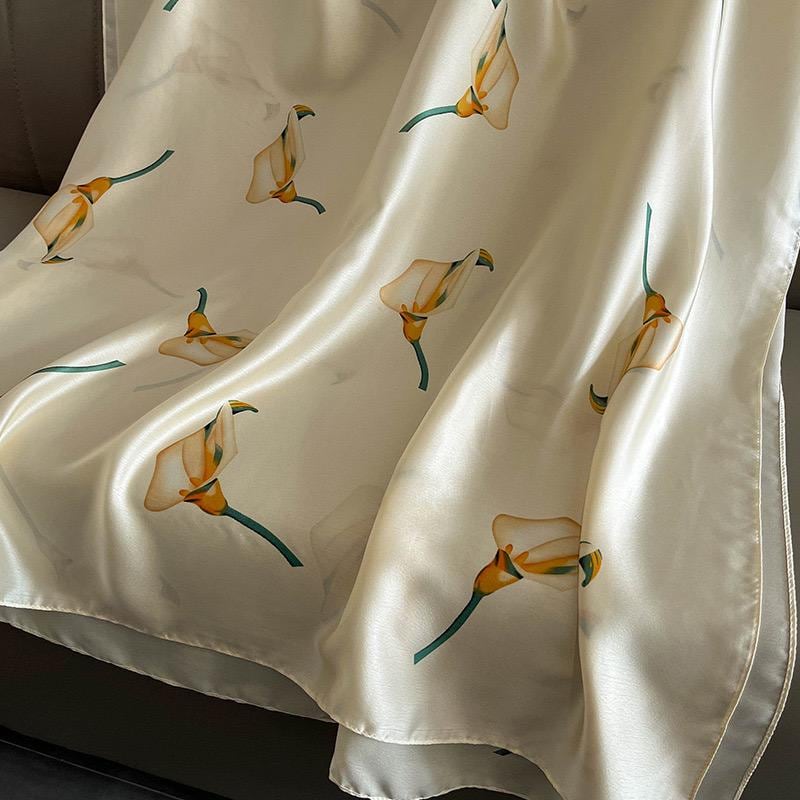 Sciarpa in seta di gelso al 100%, sciarpa in seta con calle 65 x 180 cm, sciarpa da collo in seta da donna, sciarpa in seta di lusso floreale, regalo