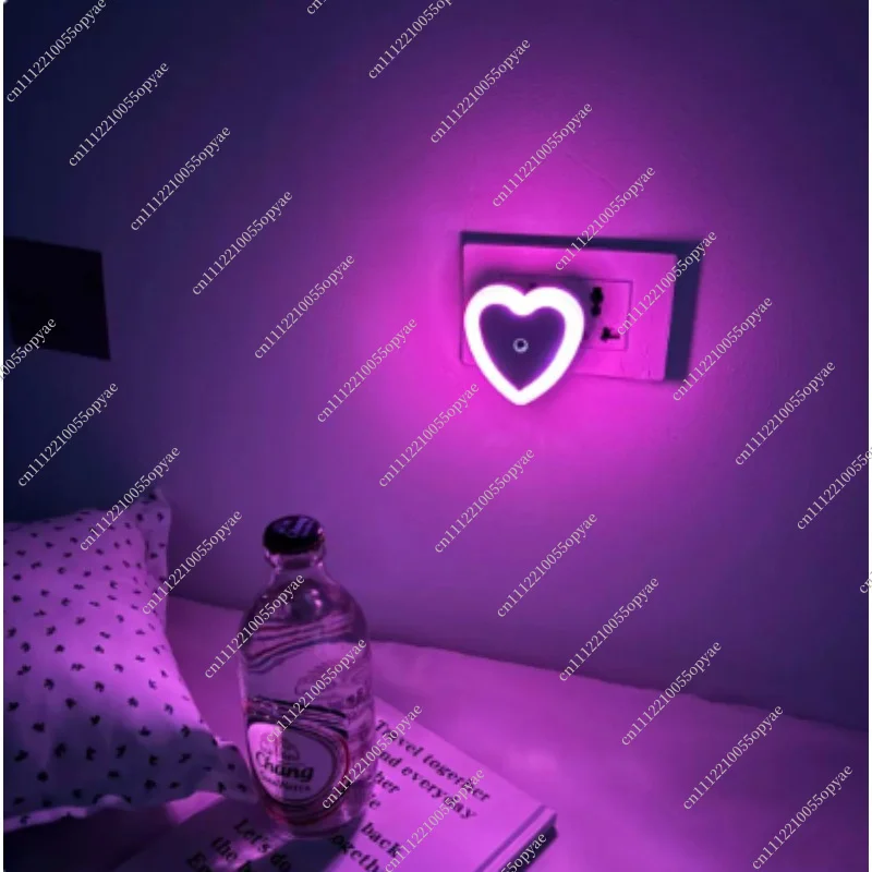 Romantische Nachtlichtlampe für Schlafzimmer, Nachttischlampe, Stimmungslicht, Schlaflampe, energiesparend, mit Lichtsensor für Paare Image