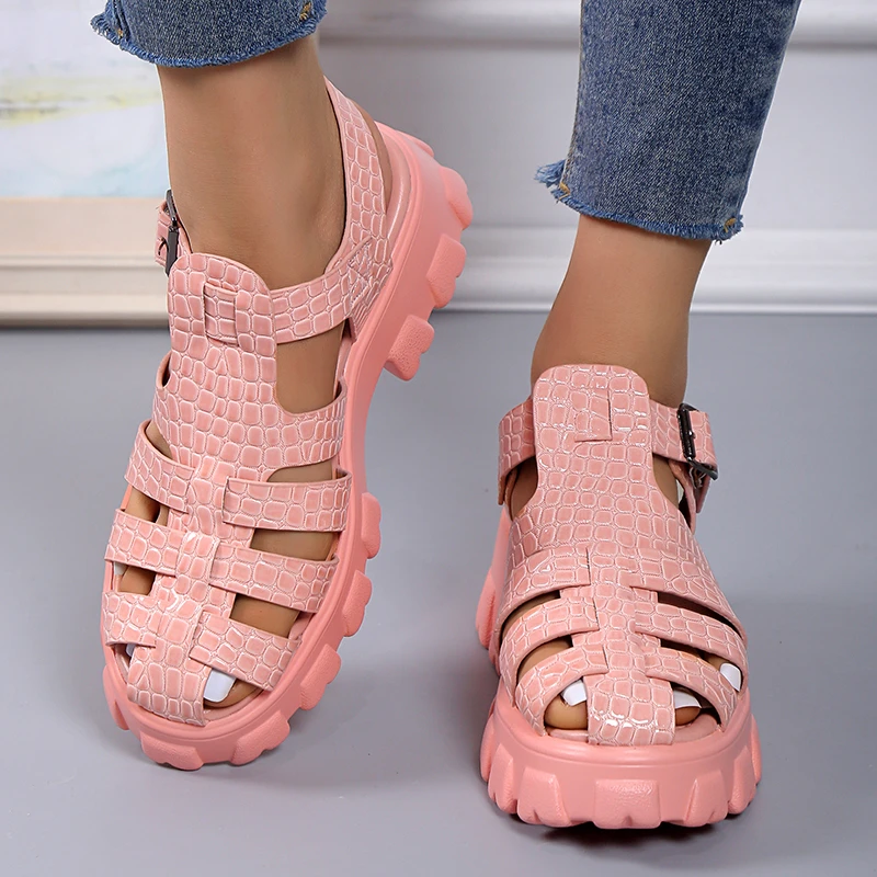Rom Sandalen Frauen 2025, Sommer Neue Closed Toe Damen Flache Strand Sandalen 35-43, Große Weibliche Casual Schuhe plattform Sandalen