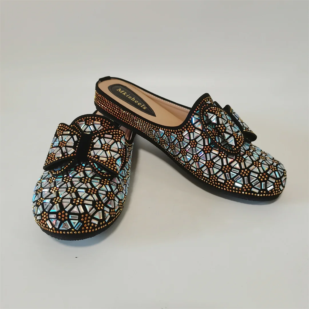 Afrikanische Frauen Strass Hausschuhe Mode runde Zehen Strass flache Frauen Schuhe Panto letten Loafer Sandalen Rutschen Damen Schuh F1014-1