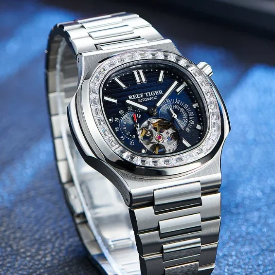 Reef Tiger Herren Automatikuhr 44mm Quadratische Mechanische Armbanduhr Leuchtend Multi-Zifferblatt 24 Stunden Kleine Sekunde Skelett-Zifferblatt
