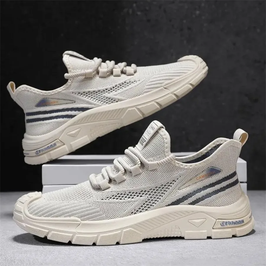 Herren Beige Low-Top Sneakers und Wanderschuhe - Atmungsaktives PVC-Obermaterial Rutschfeste Sohle Leichte Gepolsterte Einlegesohle Geeignet