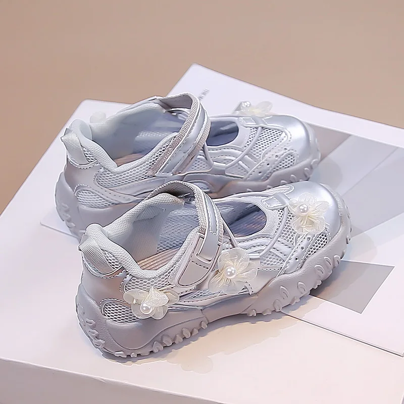 Mädchen Sommer Mesh Silber Sandalen Atmungsaktive Freizeitschuhe Kinder Klettverschluss Sneakers Rutschfeste Dicke Sohle Kinderschuhe