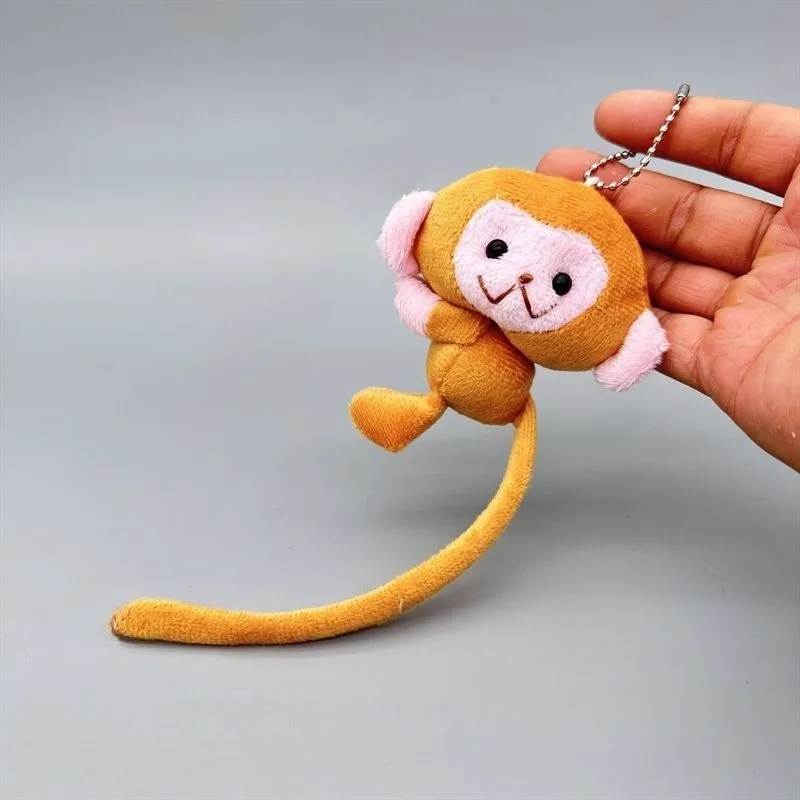 Weicher Plüsch-Anhänger Schlüsselanhänger Niedlicher Flauschiger Puppen-Charm Tragbarer Taschenanhänger Modisches Accessoire für Rucksack Handtasche Autoschlüssel Image