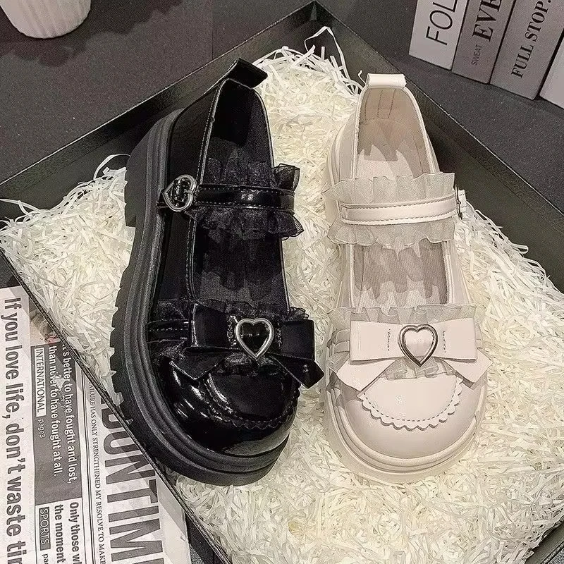2026 Frühling Sommer Neue Damen Mary Jane Lederschuhe, Einfarbige Schmetterlingsknoten-Schnallen-Plateaupumps, Runde Zehenpartie Casual JK Loli