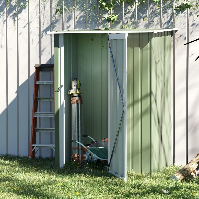 Abri de jardin/chalet 142x84x189 cm ​ ​ Abri de jardin / remise. Fabriqué en métal robuste, idéal pour ranger les outils agricoles dans une cour ou un jardin, et peut également servir de remise
