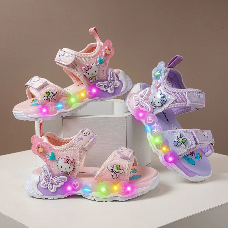 Anime Hello Kitty Sommer Kinder Strandschuhe LED-Licht Sneakers Mädchen Sandalen Kinder Freizeitschuhe Rutschfeste Outdoor-Schuhe Geschenk